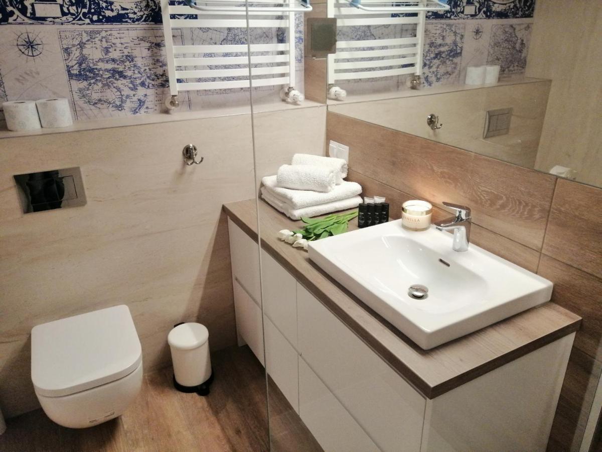 Cicha Przystan Apartamenty Platany Kolobrzeg Exterior photo